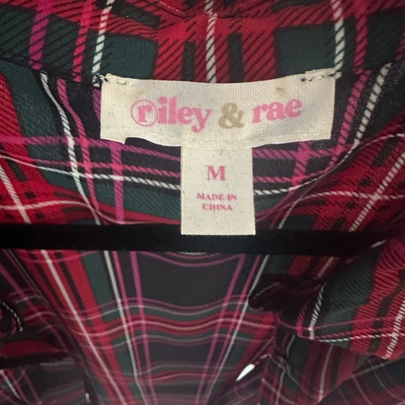 Riley & Rae multicolor holiday blouse - Picture 5 of 7